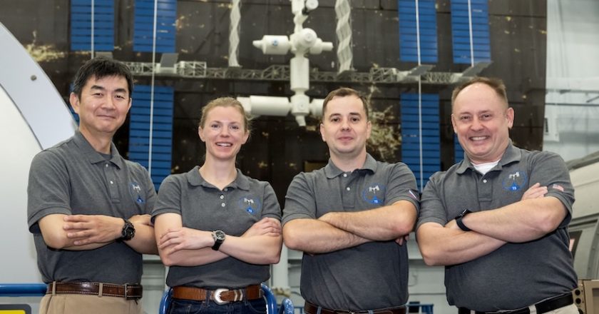 NASA switches Starliner crew to SpaceX Dragon as testing continues on troubled Boeing capsule – Spaceflight Now