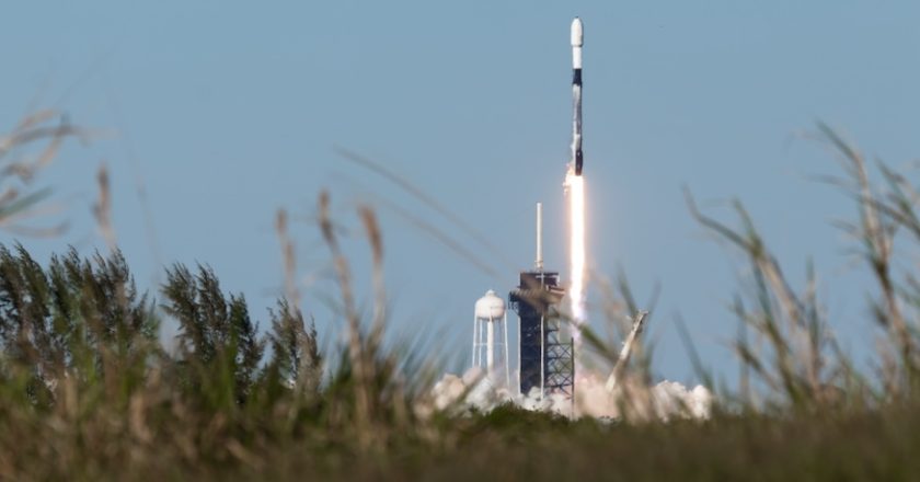 Eutelsat mission marks first of double Falcon 9 launch day for SpaceX – Spaceflight Now